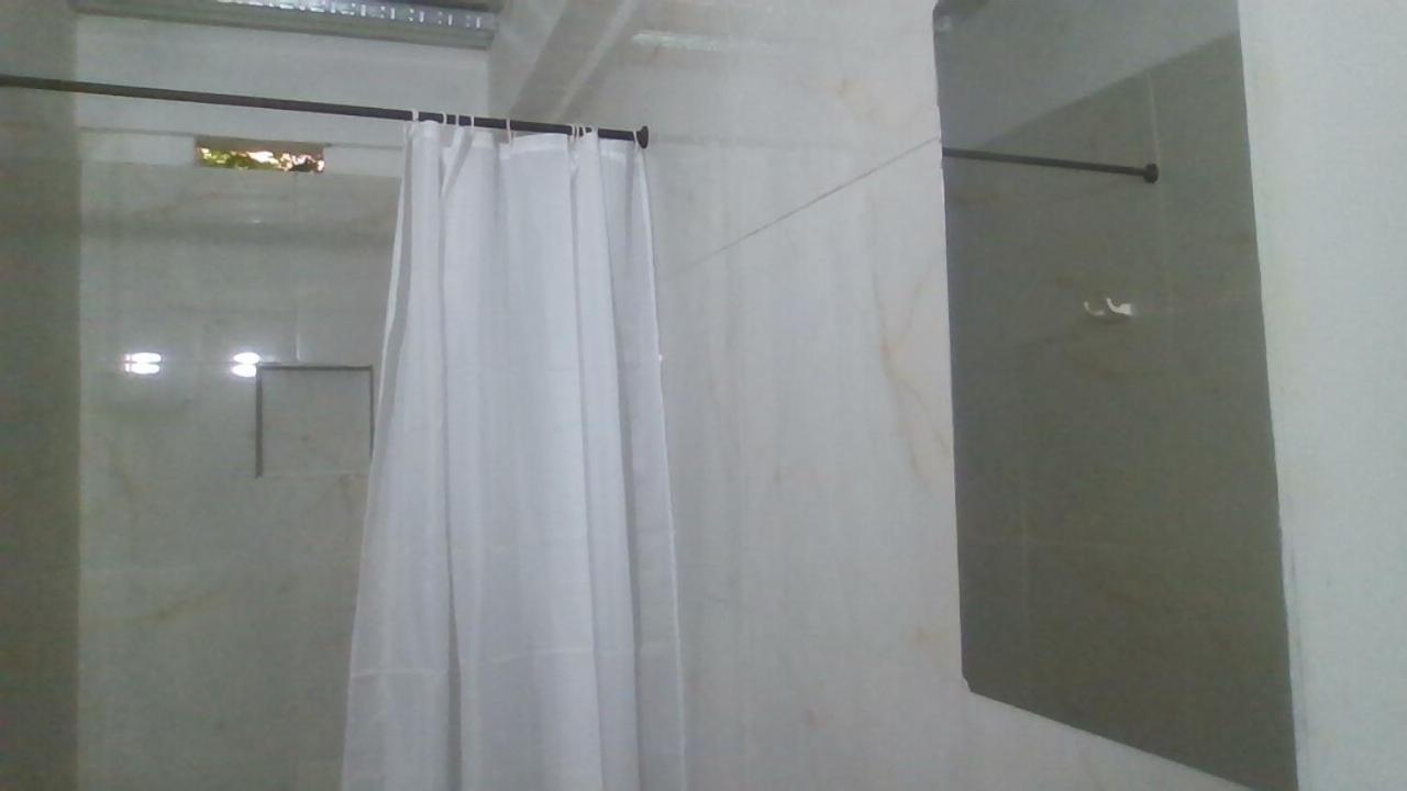 Hostal Paloma Cafe Palomino Room photo